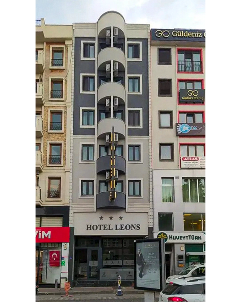 Hotel Leons